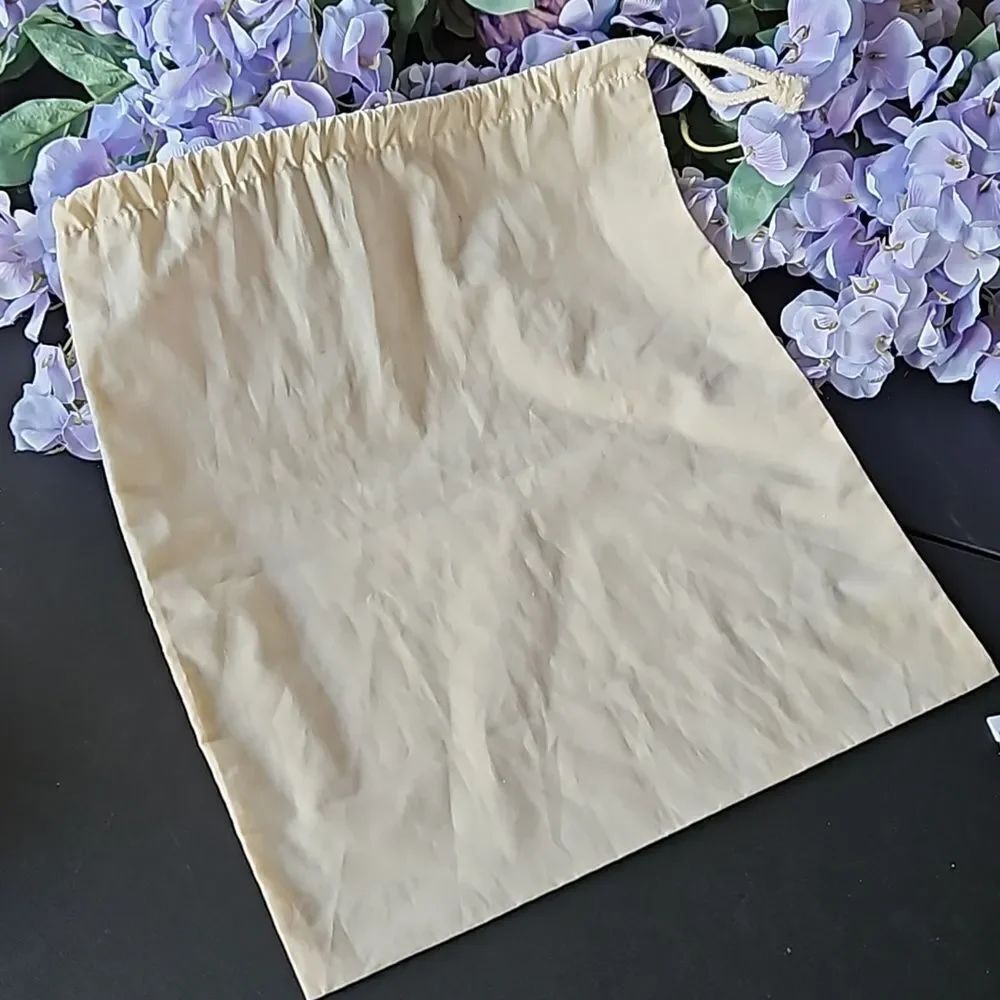 Fossil Cloth Storage Bag with Drawstring Closure - Picture 3 of 5